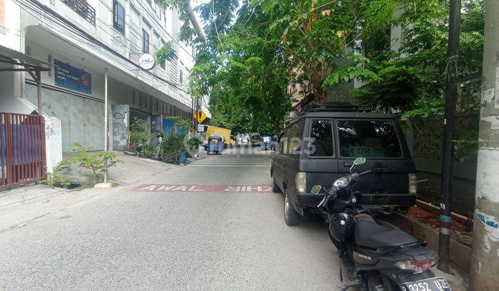 Dijual Ruko Pinggir Jalan Lokasi dekat  Pademangan, Jakarta Utara 2