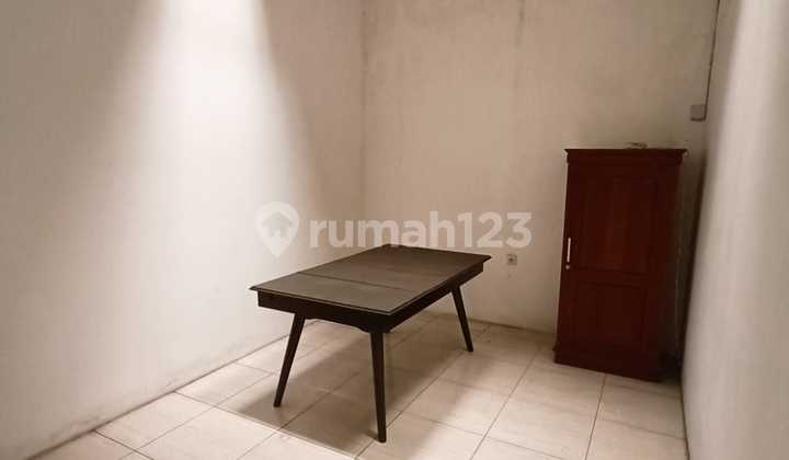 Rumah Plus Usaha Ruang Kantor Dan Kost kostan 23