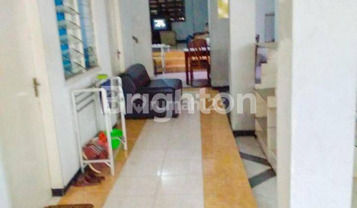 Rumah Kos Aktif  Jl. Siwalankerto dekat Kampus Petra 2