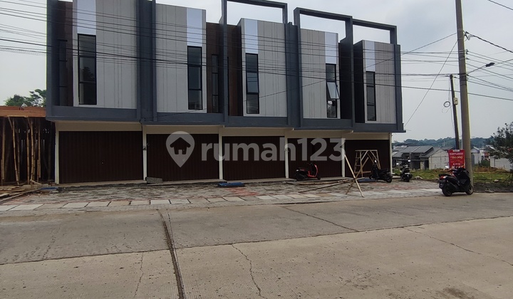 Shop House in the Strategic Area of Puri Harmoni Pasirmukti 2