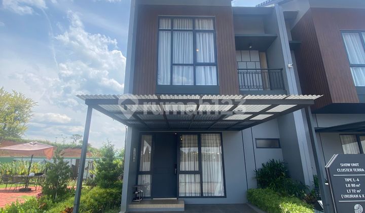 Paradiso Sentul Media L-6: Smart Home 2 Lantai View Pegunungan