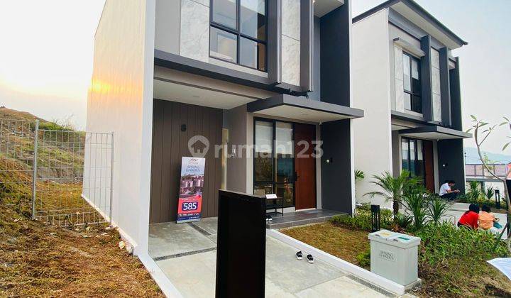 Rumah 2 lantai di Spring Garden Sentul City 2