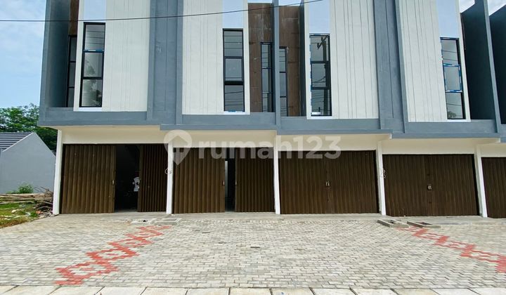 2-Storey Shop House Flood-Free Strategic Location