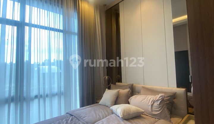 Rumah, 2 Lantai, HGB, Dekat Fasilitas Kesehatan