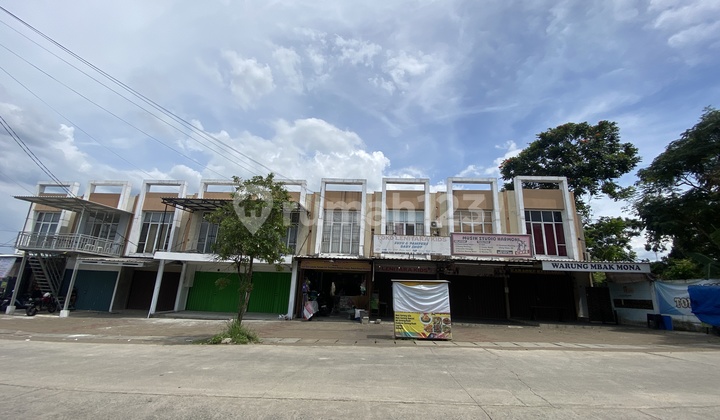 Shop House in Citeureup 2