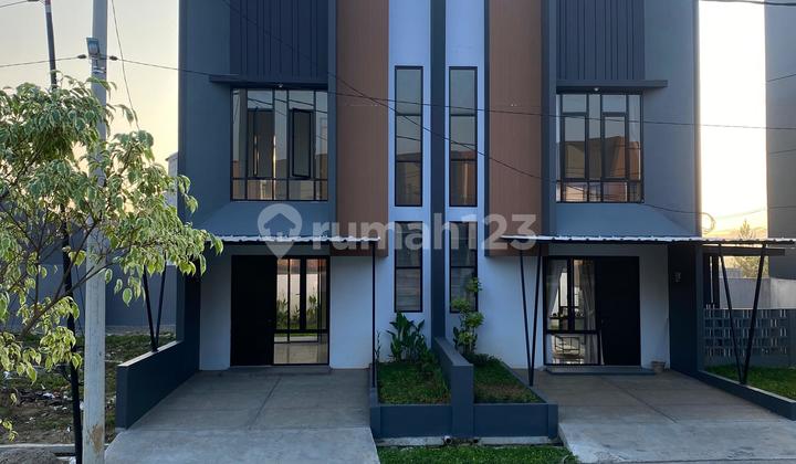 Rumah 2 Lantai Di Citeureup Promo 1 Juta All-in Rumah 2 Lantai Di Citeureup Promo 1 Juta All-in