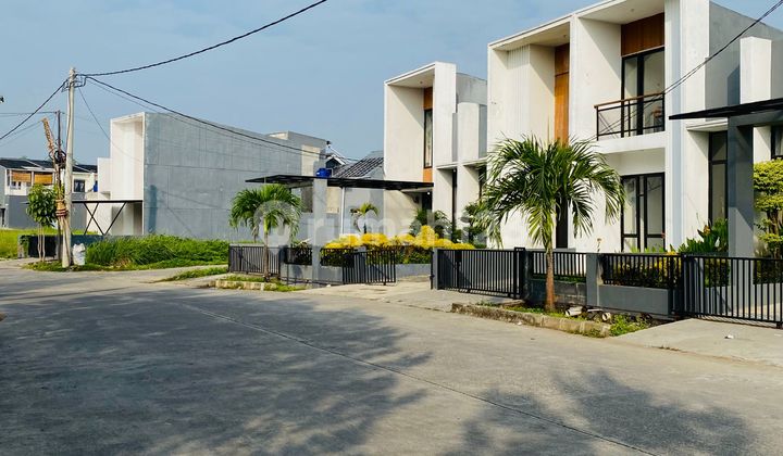 Puri Harmoni - Sakura 2 Lantai Mezanine 500 Jutaan Puri Harmoni - Sakura 2 Lantai Mezanine 500 Jutaan