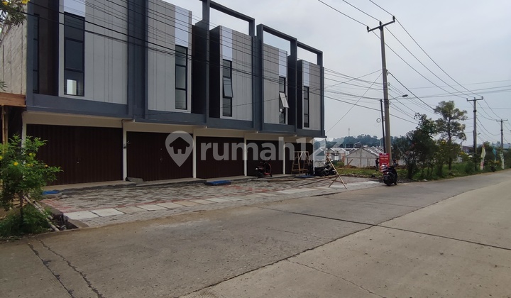 Two-Story Shophouses in Citeureup, Puri Harmoni, Pasirmukti