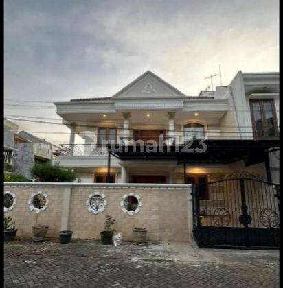 Rumah Mewah Citra Garden 3, siap huni, posisi hook, dengan luas 300 meter ( 15 x 30 ) semifurnish, hadap Timur Laut dan Tenggara, dan hadap taman,  rumah sudah renovasi, lokasi rumah di Citra Garden 3 Jakarta Barat 1