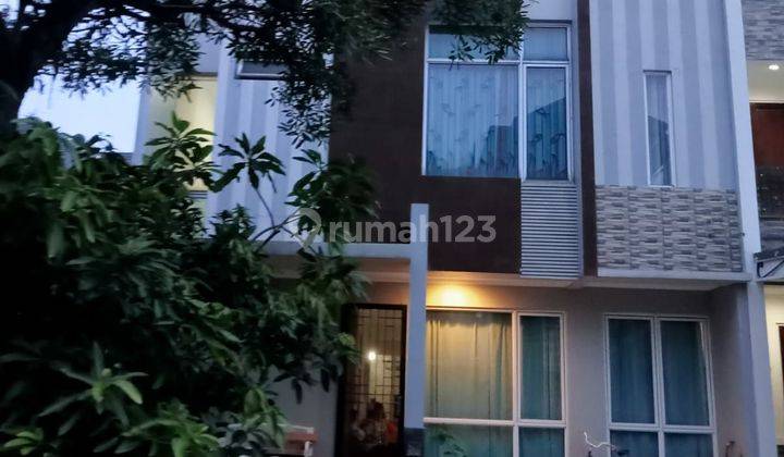 RUMAH JUAL CEPAT DEKAT PINTU TOL SERBARAJA DAN AEON MALL, RUMAH 2 LANTAI SUDAH SHM, HADAP UTARA LOKASI DI VERDANT VIEW ICON BSD CITY 1