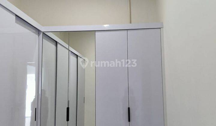 Rumah 2 Lantai Plus Kontrakan Depan Jalan Raya Semi Furnished, Jl Bojong Barat Ciracab Palasari, Legok Tangerang 2