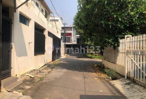 Dijual Rumah 2 Lantai di Duri Kepa  2
