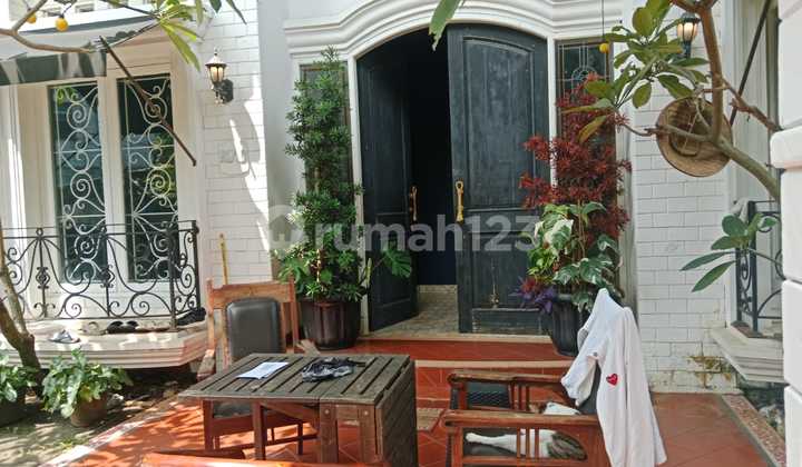 Rumah 2 Lantai di Perumahan Dpr Ri Ciputat Timur 2