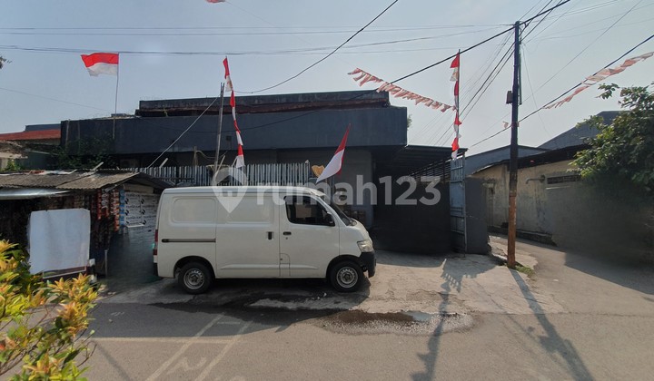 Rumah 2 Lantai di Jalan Seroja Raya, Strategis