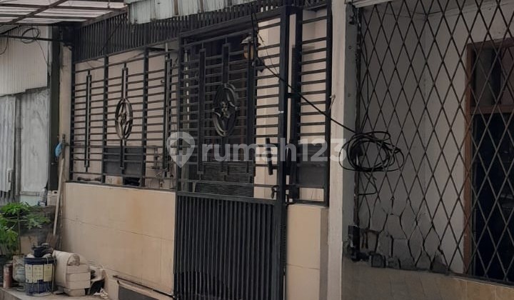 House at Jl. Angke Jaya 7, Tambora, West Jakarta