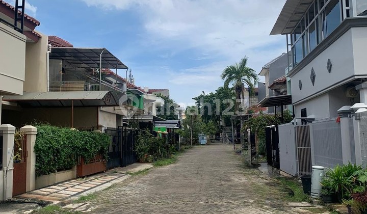 Dijual Rumah 2 Lantai di Perumahan Daan Mogot Baru