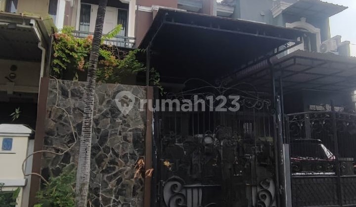 Dijual Rumah 2 Lantai di  Perumahan Taman Semanan Indah 