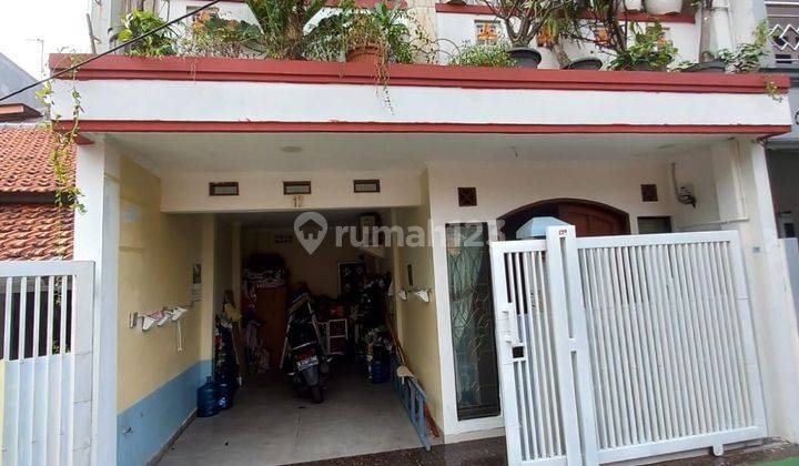 Rumah di Duren Sawit 2 Lantai SHM Bagus 1