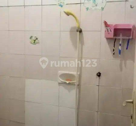 Bagus Rumah di Cipinang Jaya 2 Lantai SHM 2