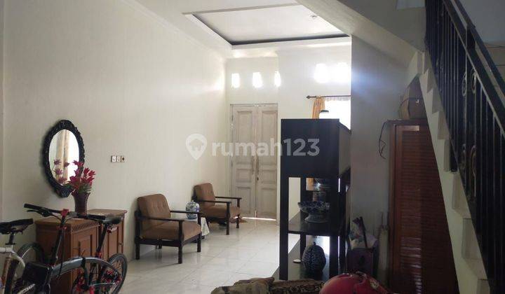 Rumah di Komplek IKIP 2 Lantai SHM Bagus 2