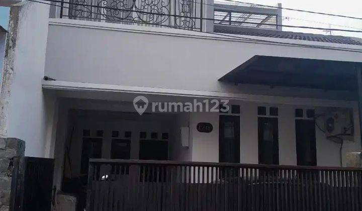 JUAL CEPAT RUMAH PONDOK BAMBU JAKTIM, BAGUS, 2 Lantai SHM 2