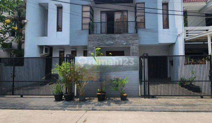 Rumah Full Renov 2 Lantai Janur Indah Kelapa Gading 1