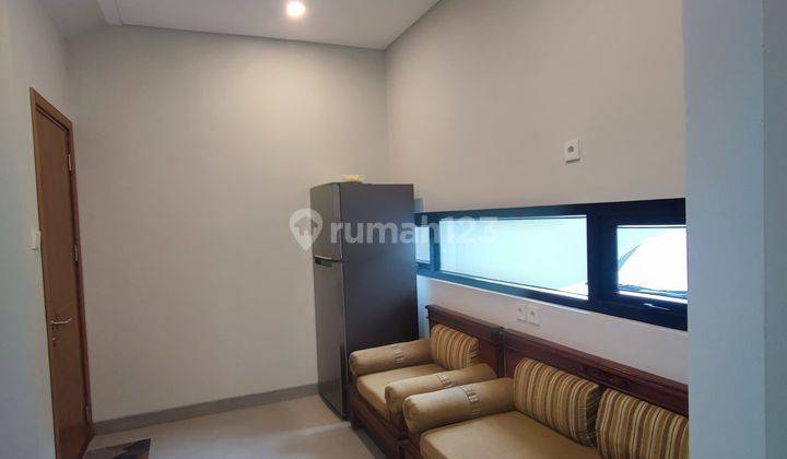 Rumah Bagus Semi Furnished SHM - Sertifikat Hak Milik di Jl Raya Puspitek Tangerang, Tangerang 2