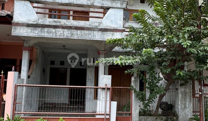 Rumah Dijual Taman Duta Depok 2 Lantai SHM Strategis