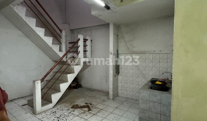 House for Sale Taman Duta Depok 2 Floors SHM Strategic 2