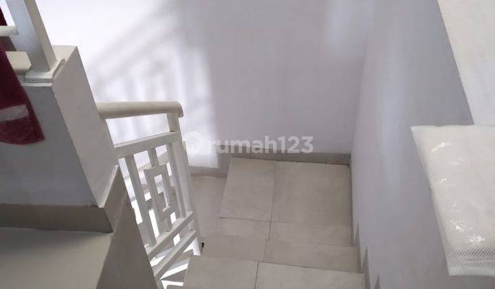 Ruko di Jl. Candi Gebang, Sleman 240 m Baru SHM 11