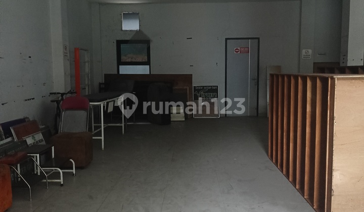 For Sale: Antapani 2-Story Shophouse, Half Floor Ready to Occupy, Price 5 Billion Negotiable 2