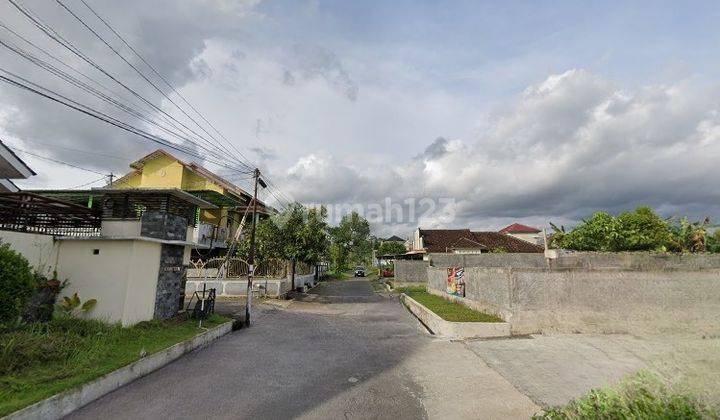 8 Menit Hotel Hyatt Palagan Jogja, Tanah Area Perumahan 2