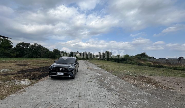 Within Ringroad, Nogotirto, Yogyakarta, Residential Area Land, Freehold Certificate.