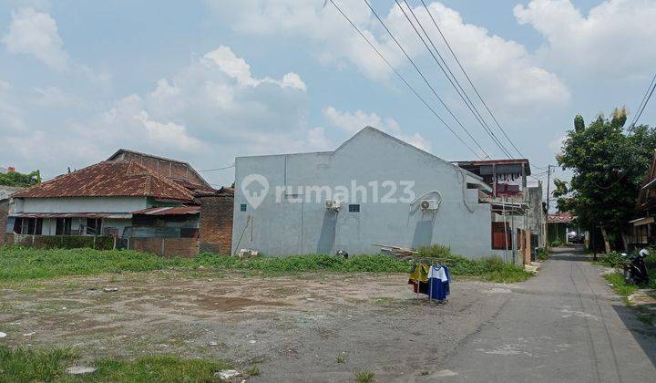 Tanah Strategis Jogja, SHM Per Unit, Luas 195 m² 1