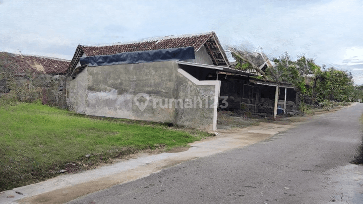 Tanah Sleman, Dekat Jl. Jogja solo, Lt 111 M2, Ld 16 M 2