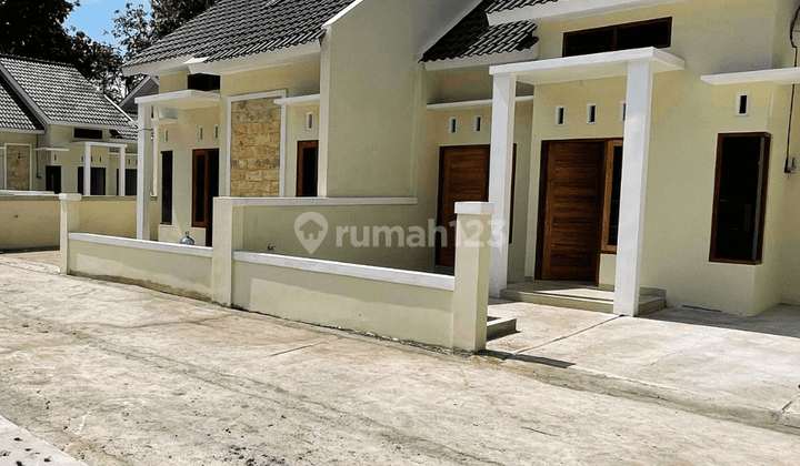 Jual Rumah Murah Sleman, Area Jogja Barat, 300 Jutaan 2