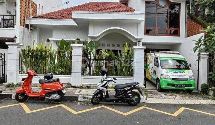 Rumah Jogja Strategis, Dekat Malioboro, Akses Mobil Papasan 1