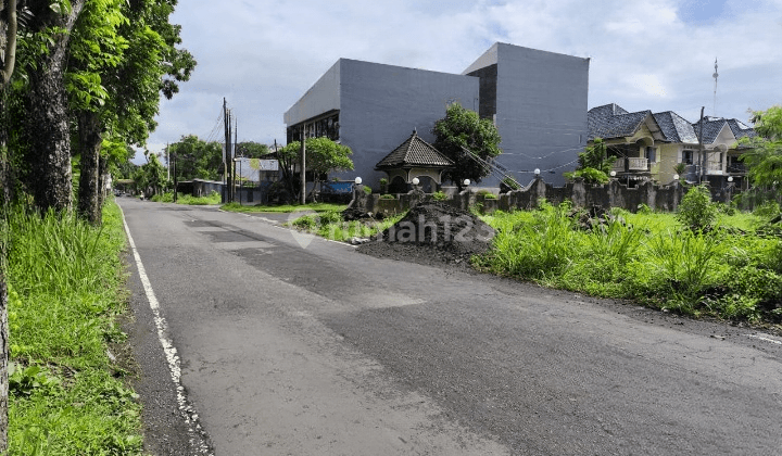 Tanah Tepi Jalan Raya, SHM Per Unit, Luas 202 m² 1