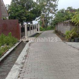 3 Jt an m, Jual Tanah Murah Trihanggo Dekat Ske 2