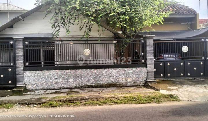 Jual Tanah Bonus Rumah di Bojonegoro Kota, Dekat Kampus Ikip, Layak Bangun Kost 1