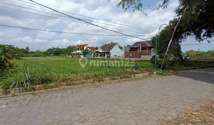 4 Jt-an/m, Jual Tanah Dalam Ringroad Jogja, Luas 100-an Ld 9m 2