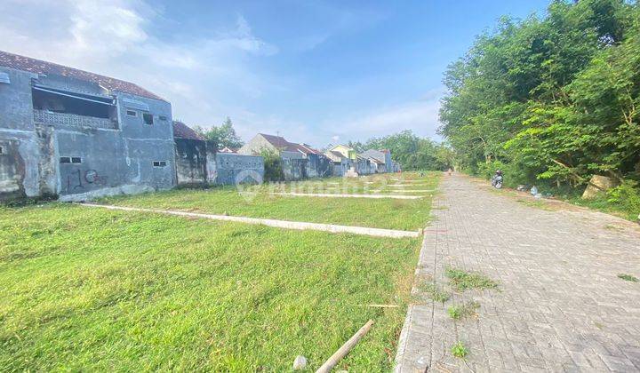 Tanah di Jalan Raya Lpmp, Sleman SHM 119 m²