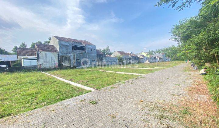 Tanah di Jalan Raya Lpmp, Sleman SHM 119 m²
