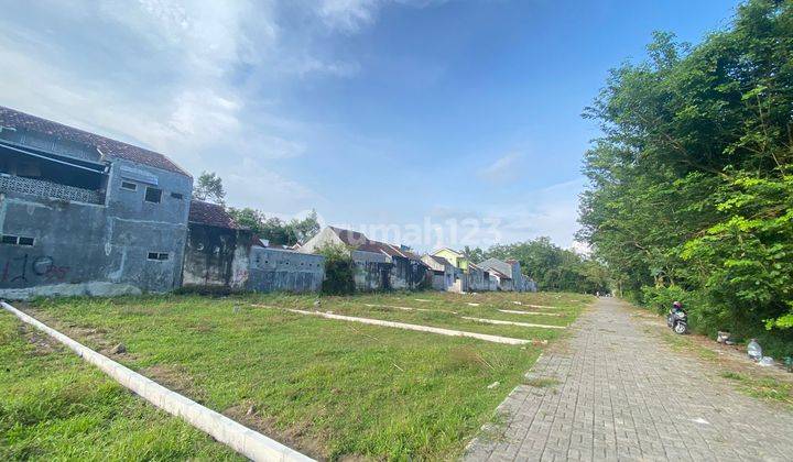Tanah di Jalan Raya Lpmp, Sleman SHM 119 m²