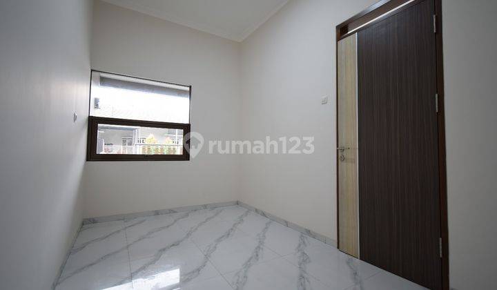 Rumah Baru Minimalis Modern Siap Huni 2 Kamar Kompleks THI 2