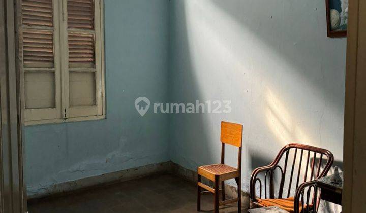 Rumah Classic Ala Jadoel Bisa Untuk Cafe Daerah Ramai Bandung 1