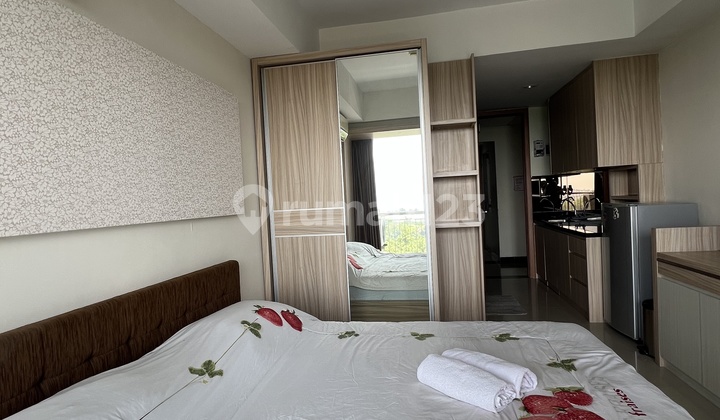 Beverly Apartment Near ITB Furnished Ready to Occupied Negotiable Price 2