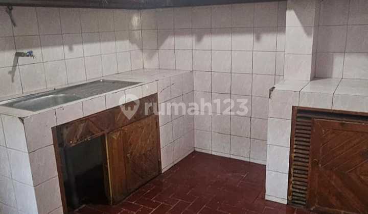 Ready-to-Occupy Unfurnished House in Cibaduyut Complex 2