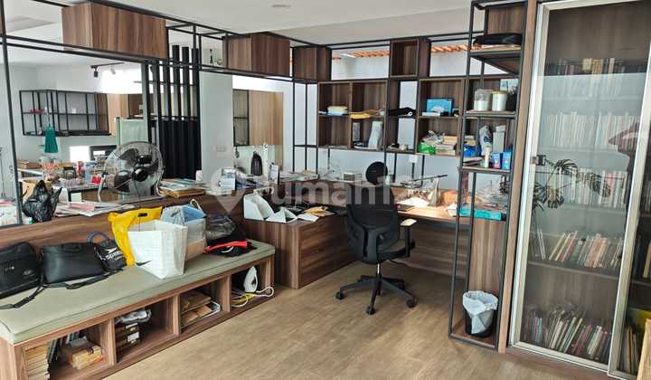 Modern House Babakan Pasteur Ready to Live In, Safe and Quiet. 2