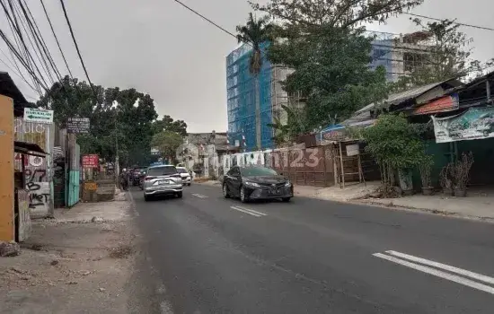 Komersil Ada Beberapa Bangunan Rumah Induk, Gudang Meruya, Jakarta Barat 2